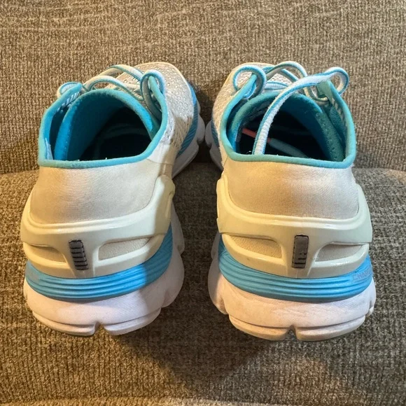 Under Armour Women's Speedfoam Gemini Light Blue / Pink Athletic Shoes Size 8.5 - Picture 9 of 9